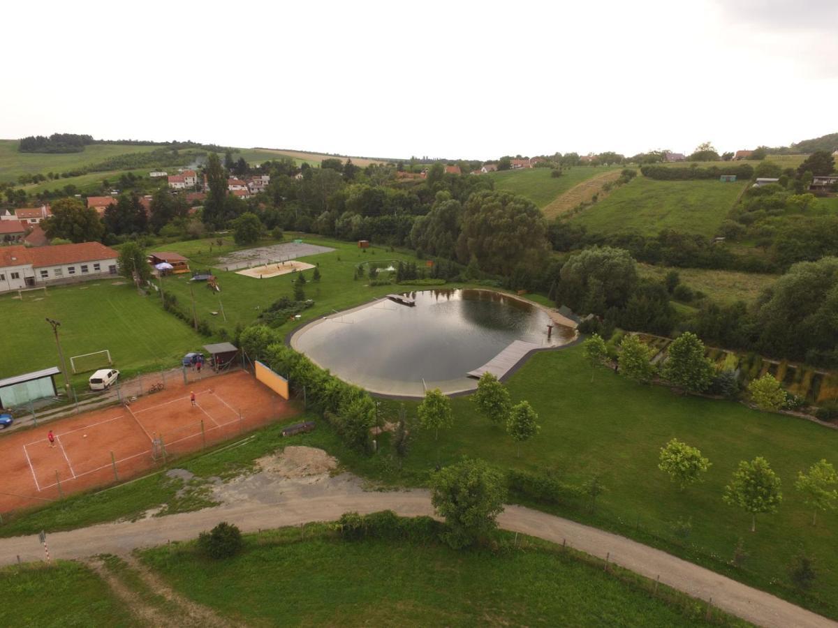 Apartman Pod Borovici Kovalovice Exterior photo